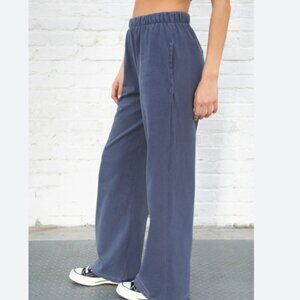 Brandy Melville Anastasia Sweatpants